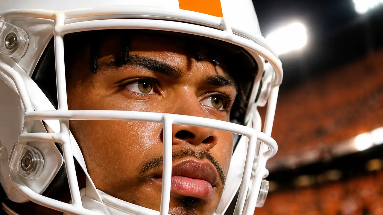 Alabama manages 201 yards and four turnovers in 26-10 loss at Tennessee cover